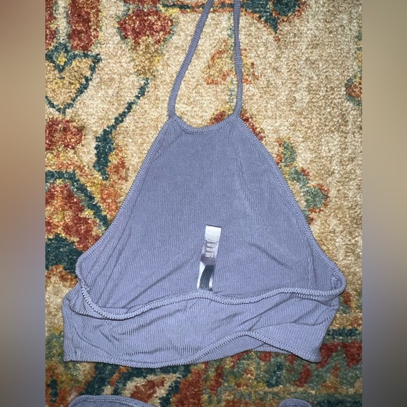 Skims SET soft lounge halter top (M) and skirt (S) - Picture 5 of 10